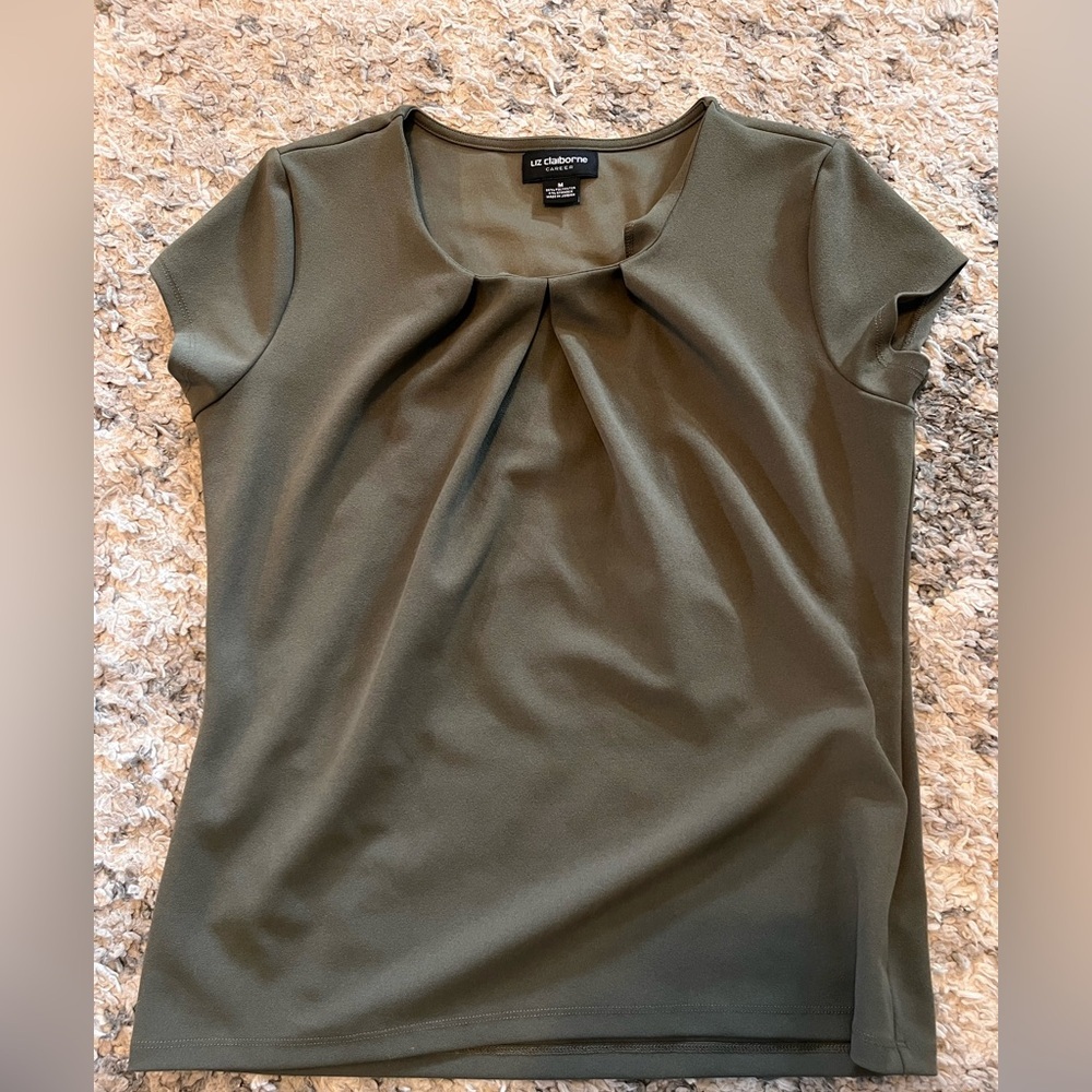 Liz Claiborne career Short Sleeve Top - Picture 2 of 4